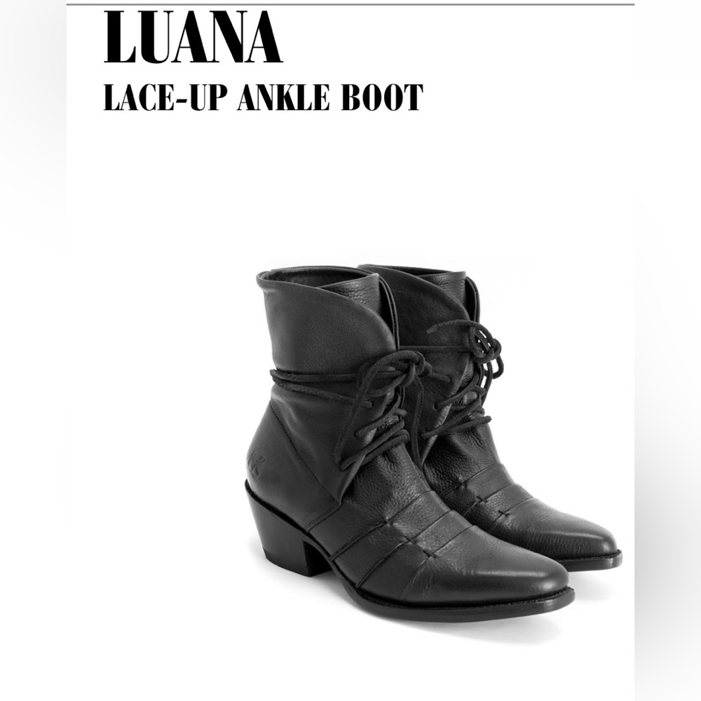 John Fluevog  Autry Luana boot Black 9 EUC